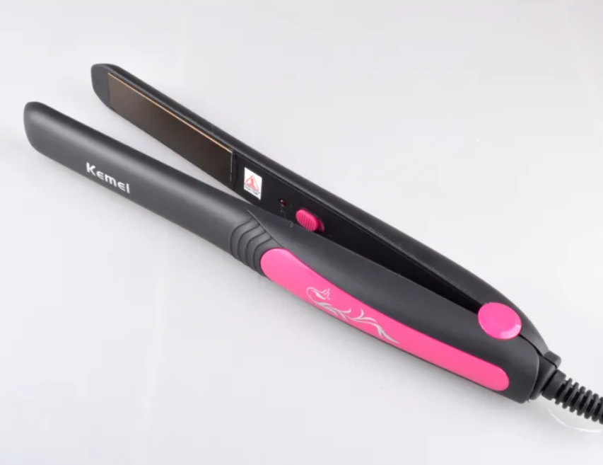 Smooth Hair Straightener – Professional Salon-Quality Styling Tool